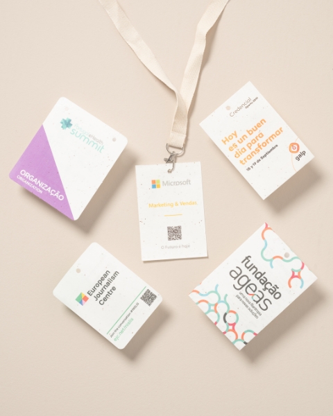 Imagem de Credencial | Badge em papel com sementes