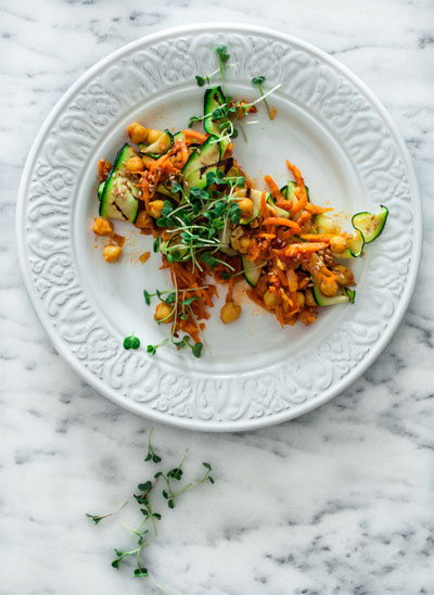 Salade de courgettes aux carottes et grains